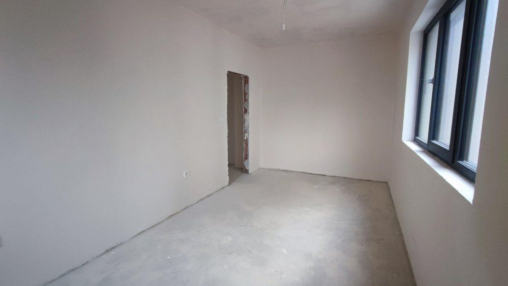 Продава се Тристаен апартамент в Варна, Виница - 125 кв.м за 961 €/кв.м - Снимка #6