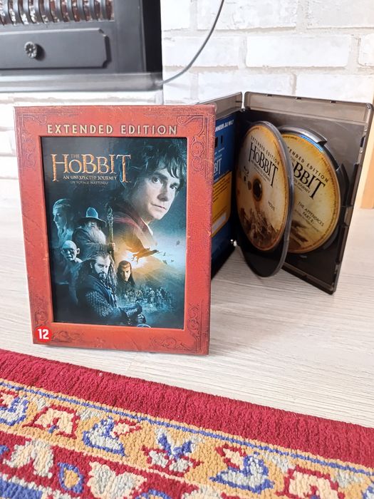 Vând PS 3 și 20 jocuri