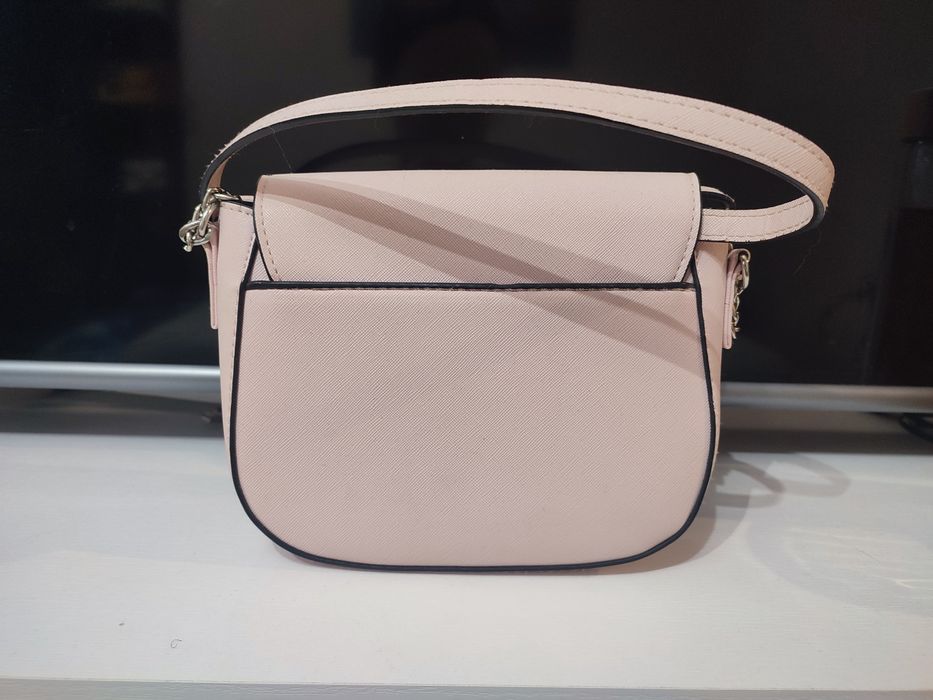 Дамска чанта с дълга дръжка - светло розова