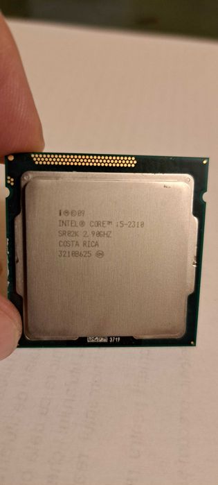 Procesor  intel i5-2310 2,9 Ghz, up to 3,2Ghz turbo
