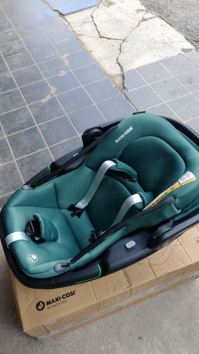 Стол за кола - Maxi-Cosi Coral 360 - Essentia Green + FamilyFix 360