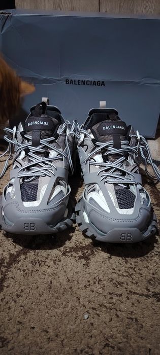 Balenciaga track grey