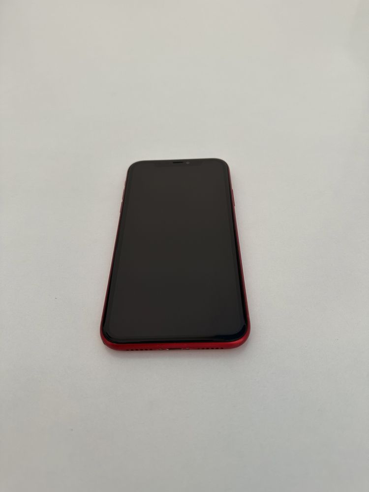 iPhone 11 Red  64 GB