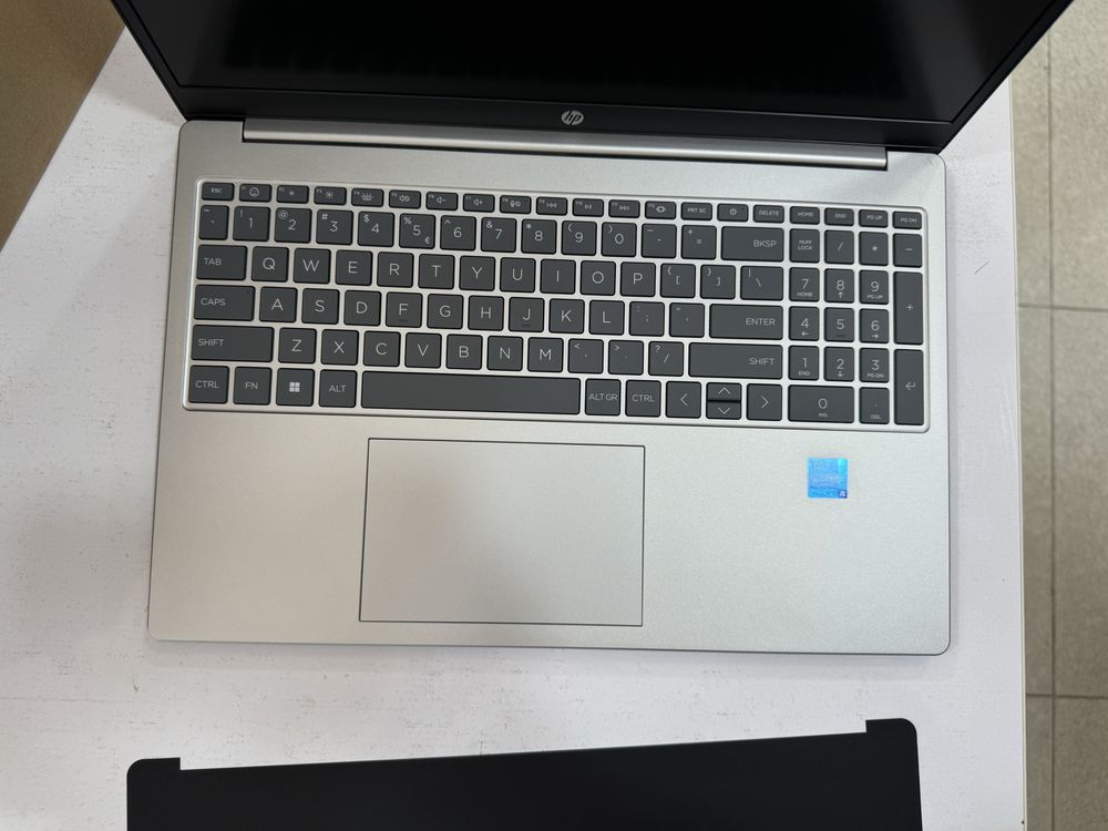 Hp core i5 13 avlod yangisi keldi