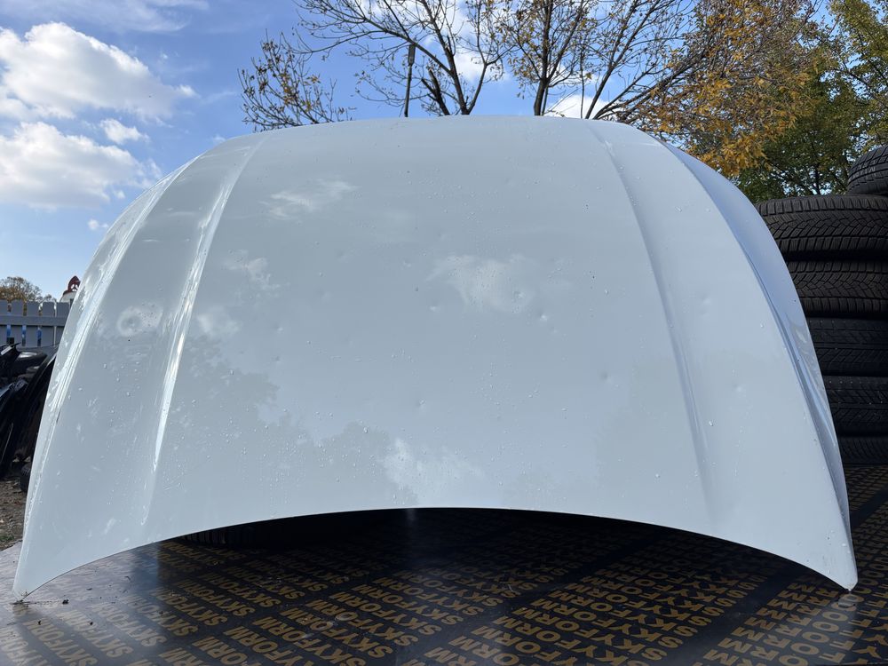 Капак Голф 8/VW Golf 8