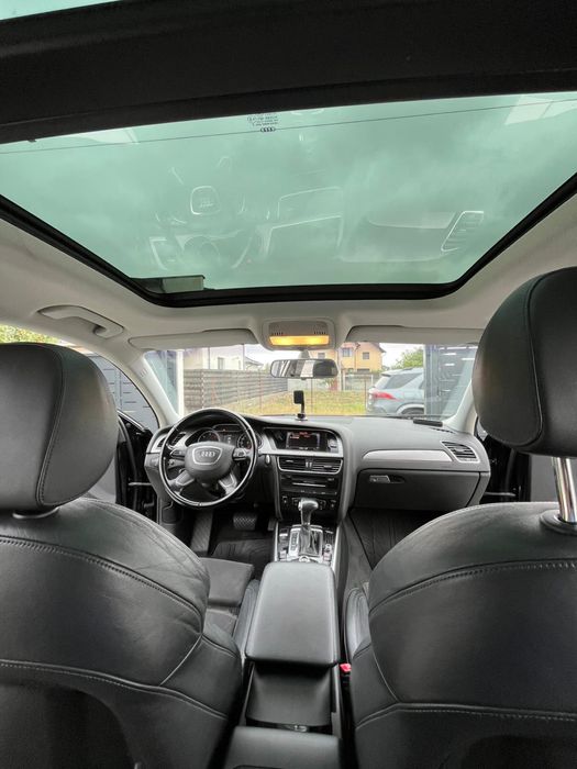 AUDI / A4 / 2012 / B8 / Automat / Facelift / Panoramic