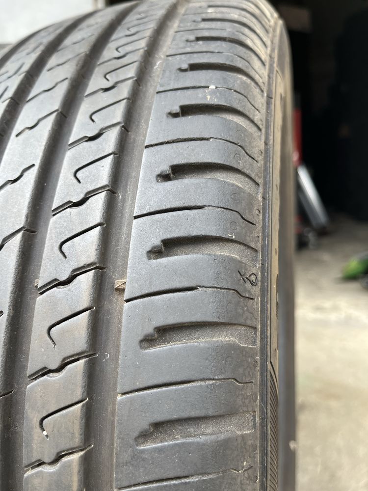 2 бр. летни гуми 195/55/16 Barum DOT 0823 7 mm