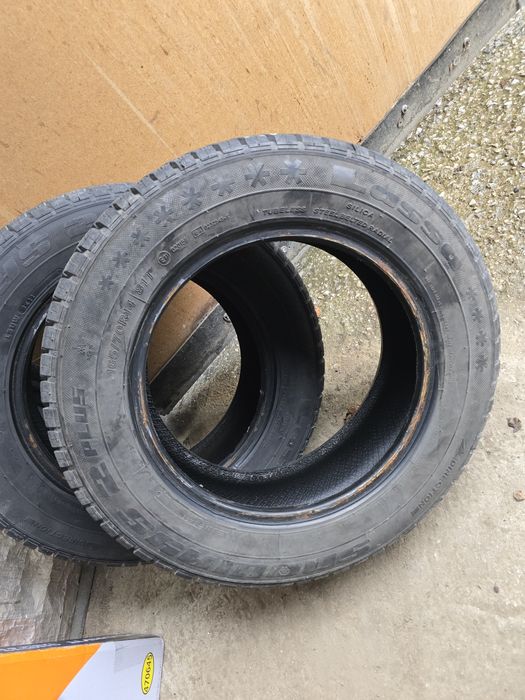 2бр зимни гуми Lassa 165/70 R14