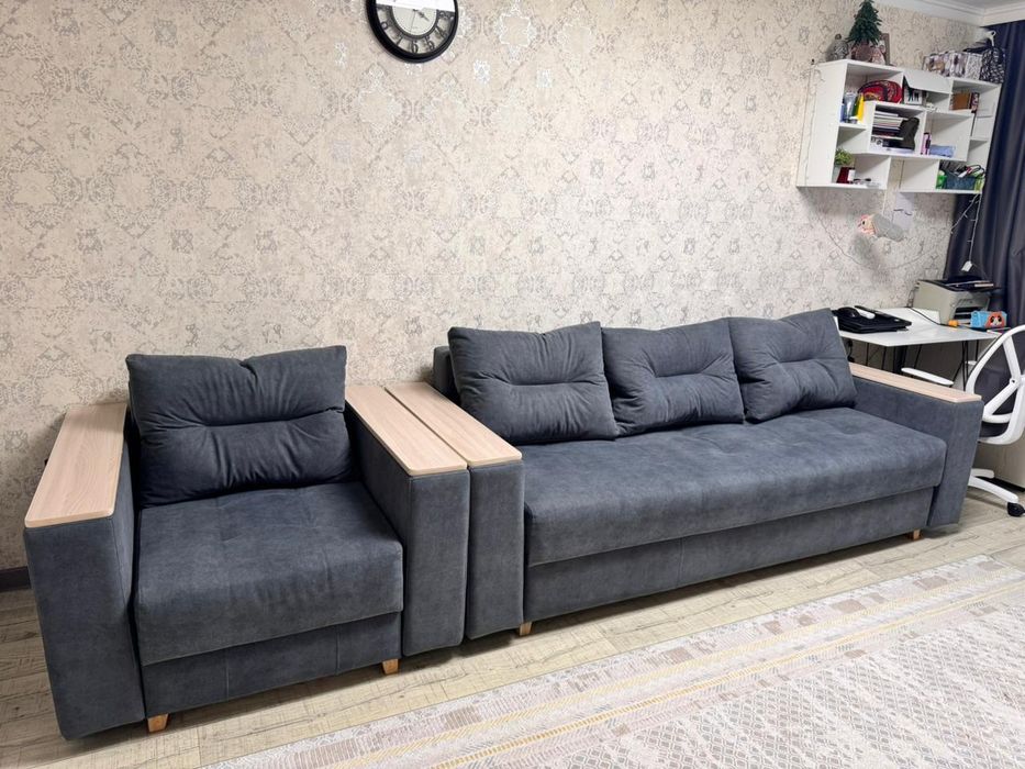 Продам диван с креслокроватью
