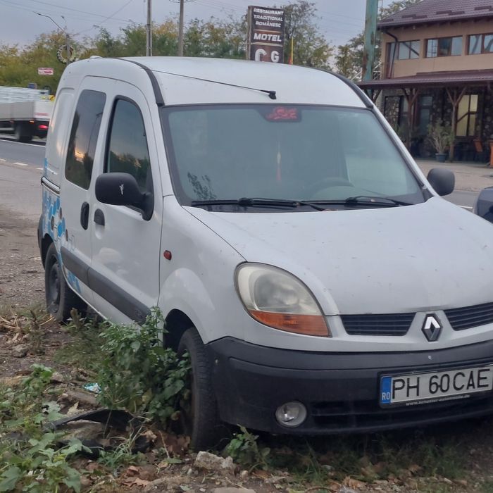 Masina Renault Kangoo