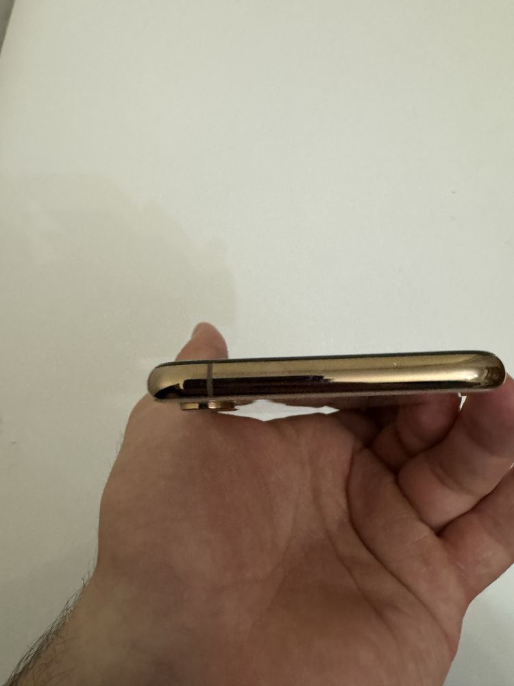 Айфон 10xs 256гб в хорошем состоянии