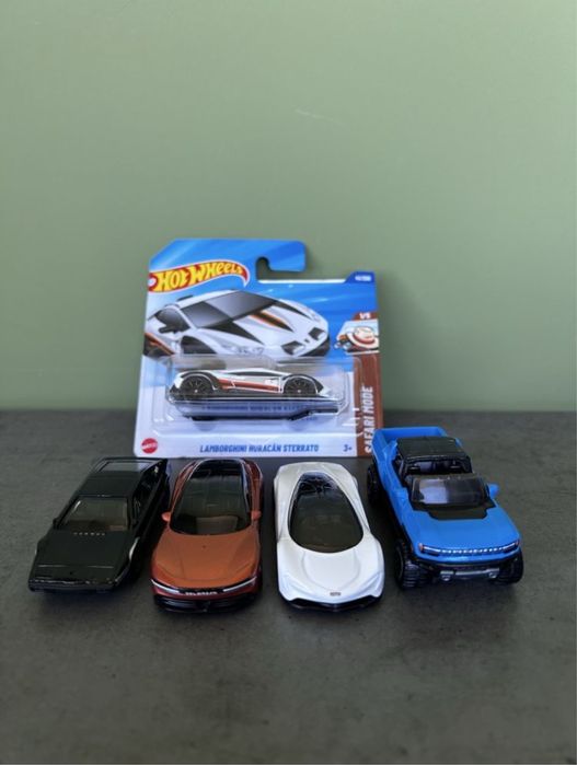 Hot wheels колички