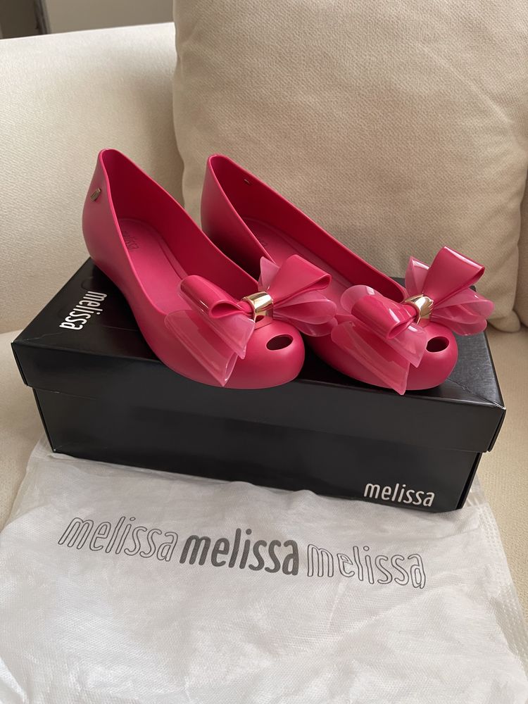 Обувки Melissa