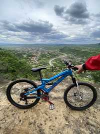 bicicleta full suspension gt distortion 3.0