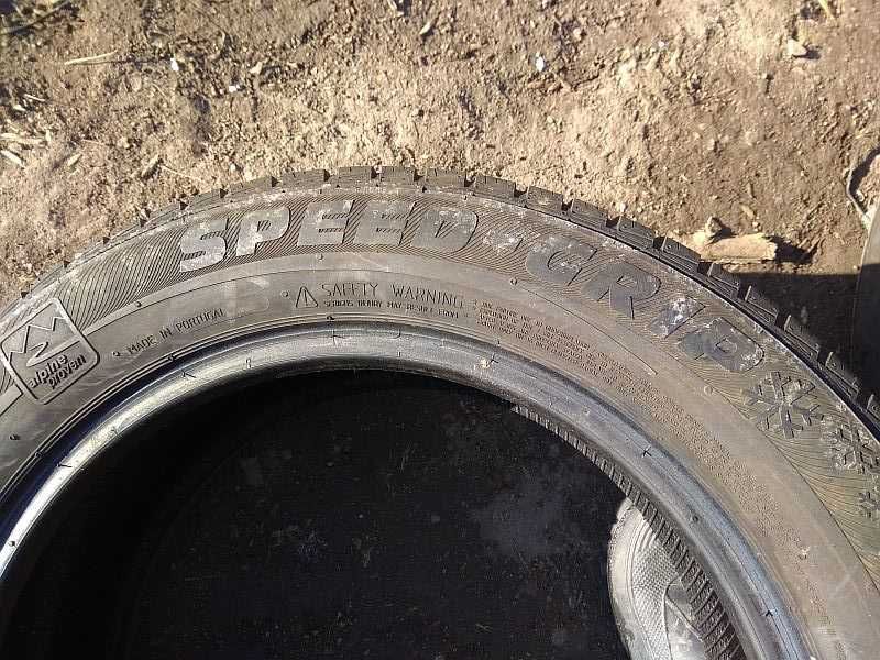 Шины 205/55 R16 - "Semperit Speed-Grip" (Португалия), зимние.