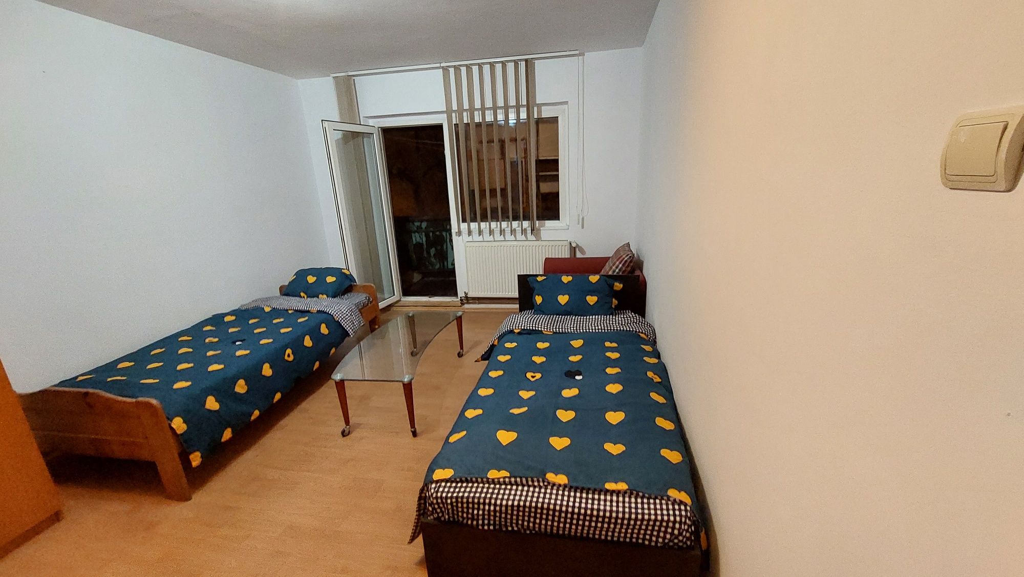 Cazare Muncitori -  Apartamente cu 2 sau 3 camere cu factura