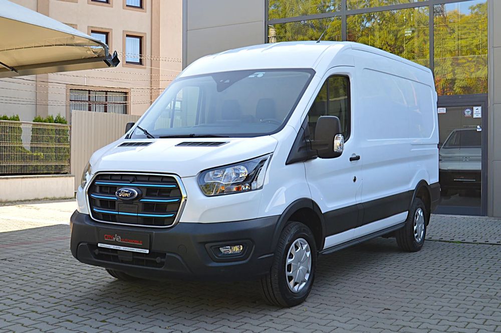 Ford E-TRANSIT L2H2 198KW E-Transit L2 H2