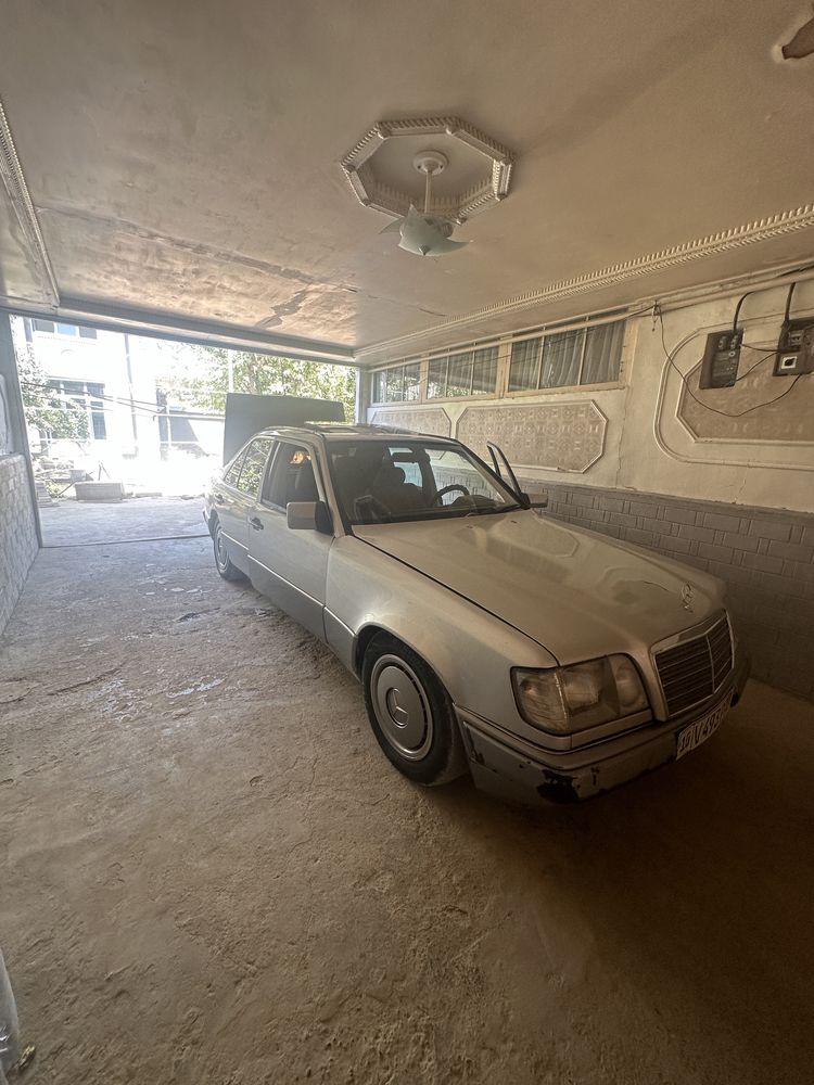 Mers w124 sotiladi yaxsh sastayana