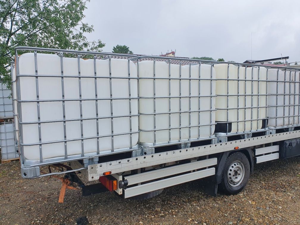 Bazin 1000L,  IBC,   Butoi