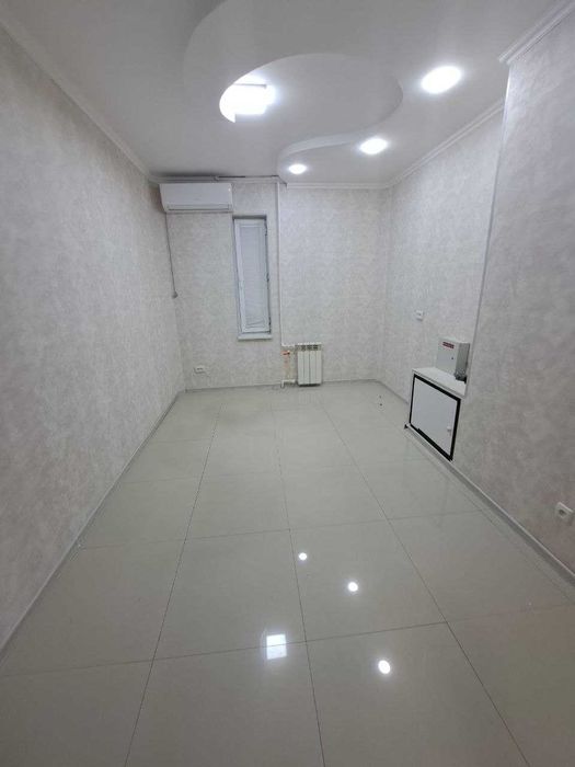 Офис Госпитальный 1-этаж 100 м² ремонт 4 кондиционера 2-линия