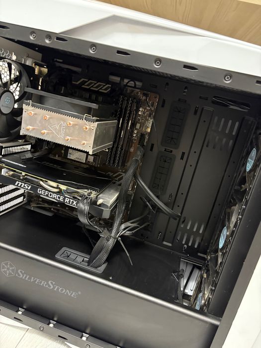 Vand Calculator Gaming Intel I5-9600K 3.7 GHz NVidia RTX2060 Super 8GB