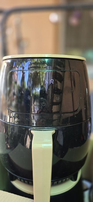 Friteuză cu aer cald (Air Fryer), model JD3 8