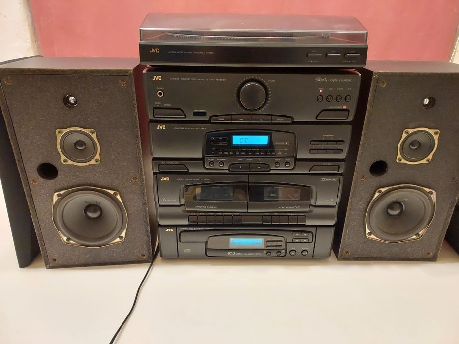 Linie audio JVC CA-ME38.Tape,CD,Pick-up,Tuner,Boxe.Perfect funcțional