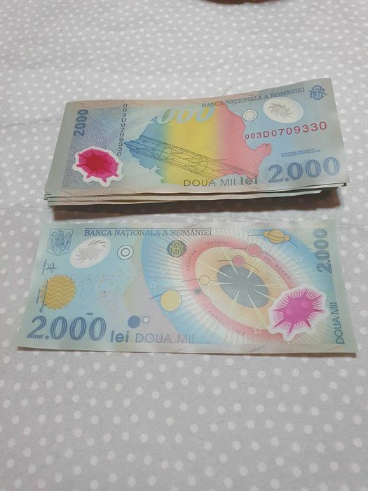 Bancnote de 2.000 lei cu eclipsa