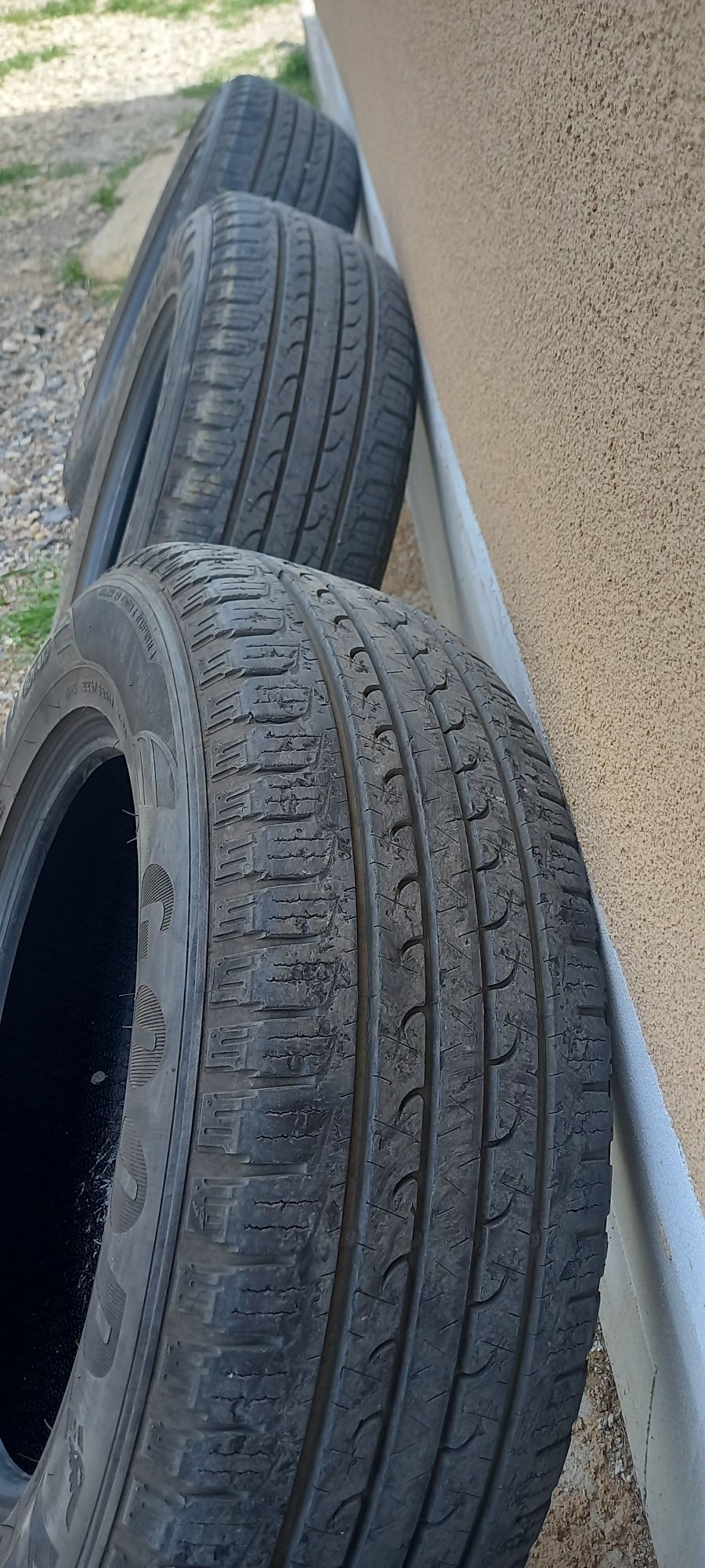 Летни гуми Goodyear 225/65/17