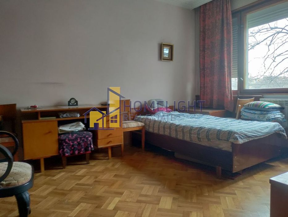 Продава се Двустаен апартамент в София, Гоце Делчев - 68 кв.м за 2795 €/кв.м - Снимка #3