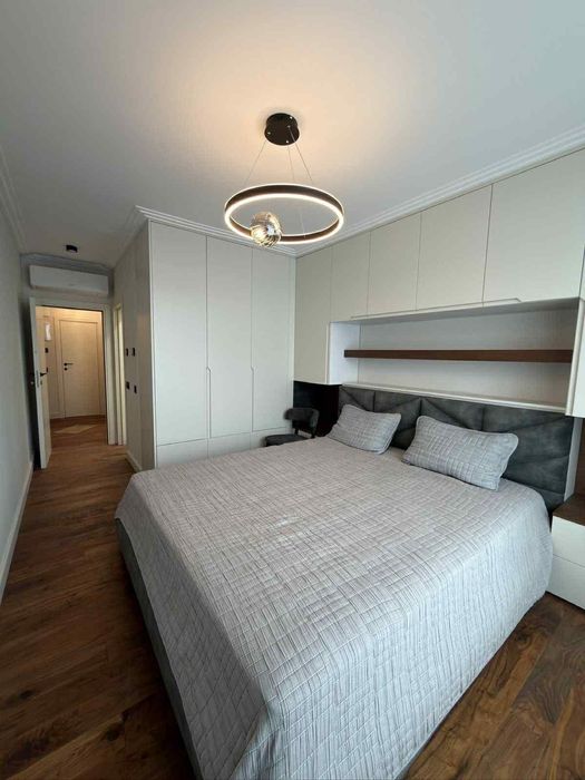 Тристаен апартамент под наем в ж.к. Кръстова вада, 2202230