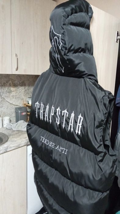 Trapstar елек оригинален