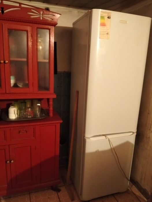 Продаётся холодильник