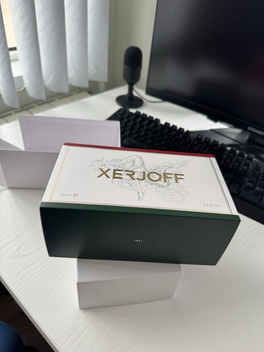 Xerjoff Naxos кутия