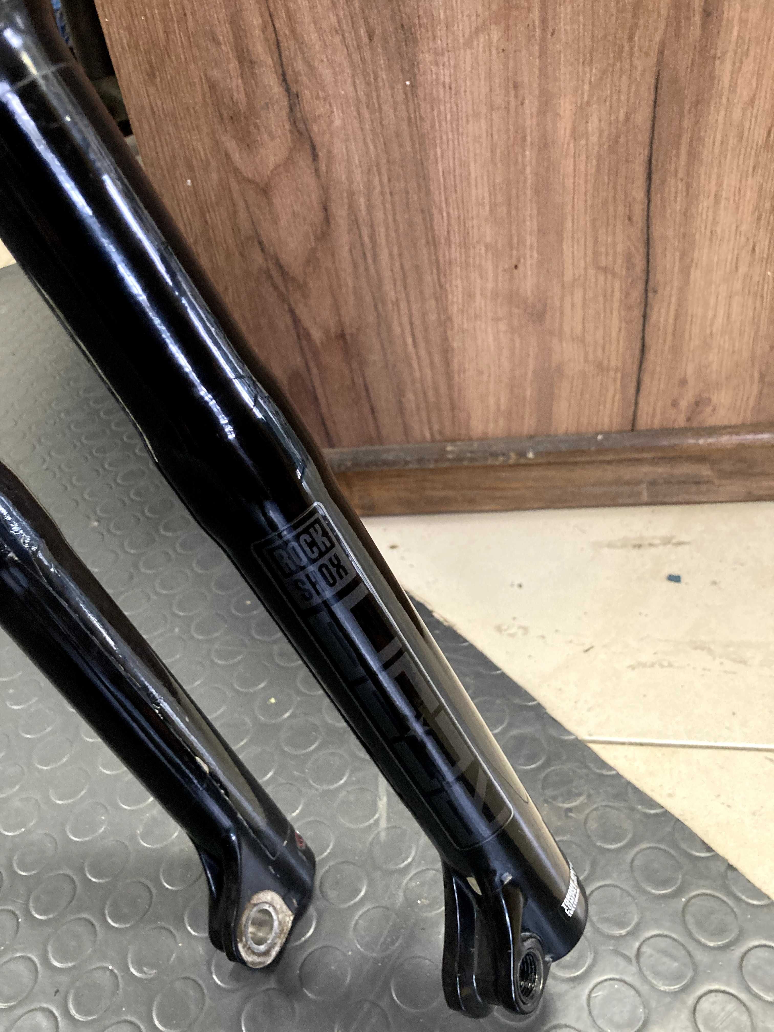 Вилка Rock Shox Reba 110-120mm. 29 110x15mm