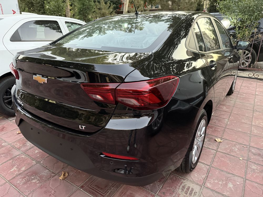 Onix qora 2025, 3LT