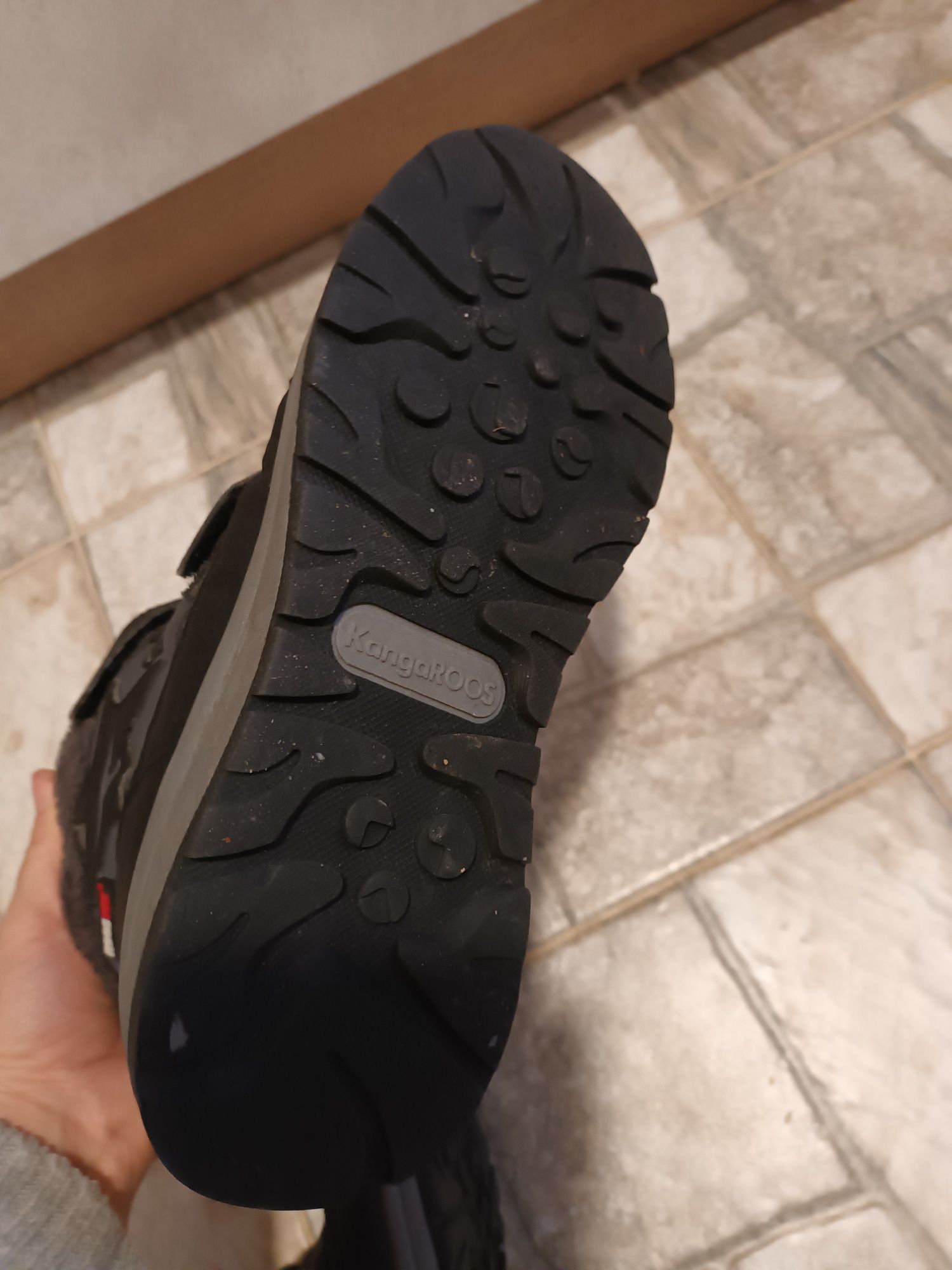 Боти Adidas terrex и апрески KangaROOS