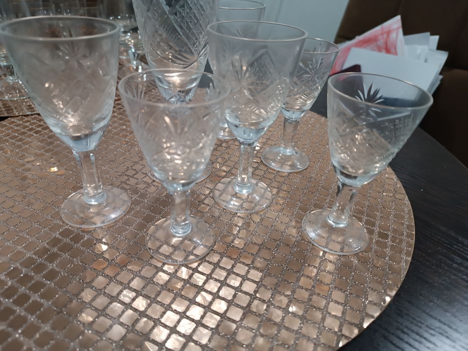 Продам рюмки хрусталь
