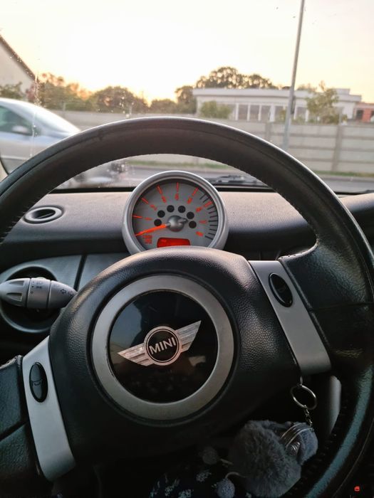 Mini Cooper One | defect