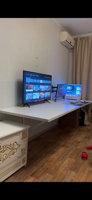 парящий стол без ножек