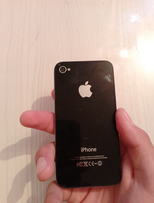 Iphone 4s продаётся