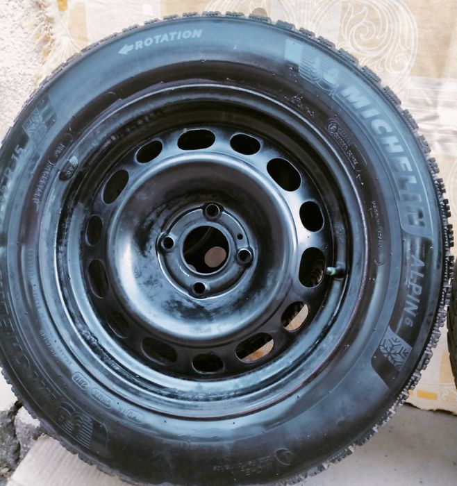 Set roti iarna Jante otel cauciuc Anvelope Michelin Alpin 195/65 R16