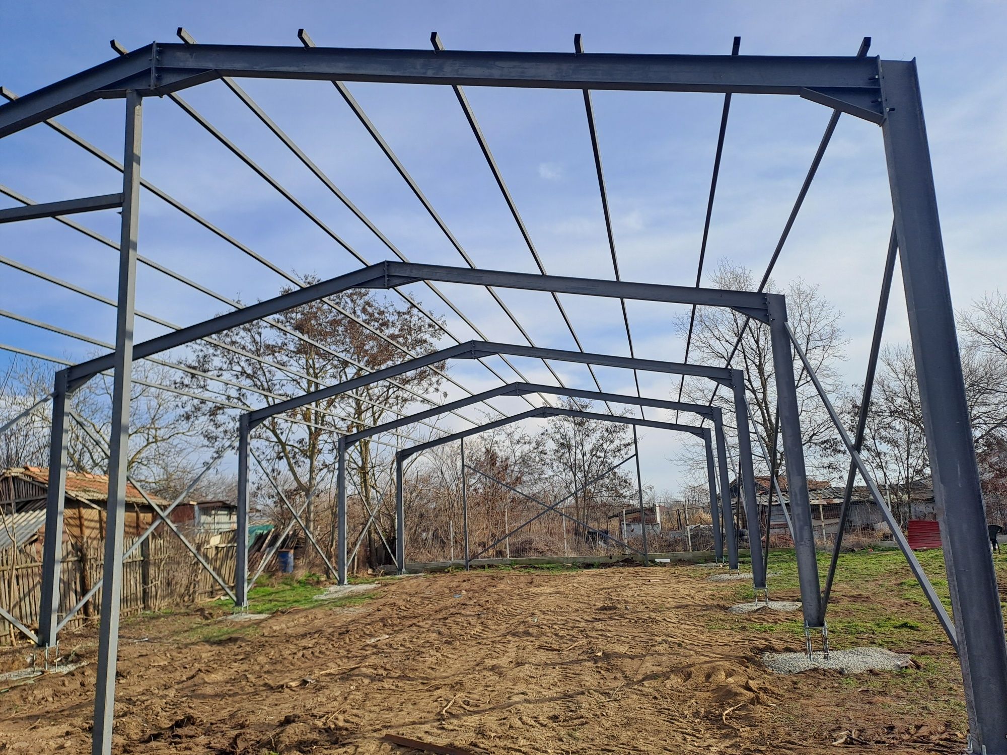 Vînd hală industrială