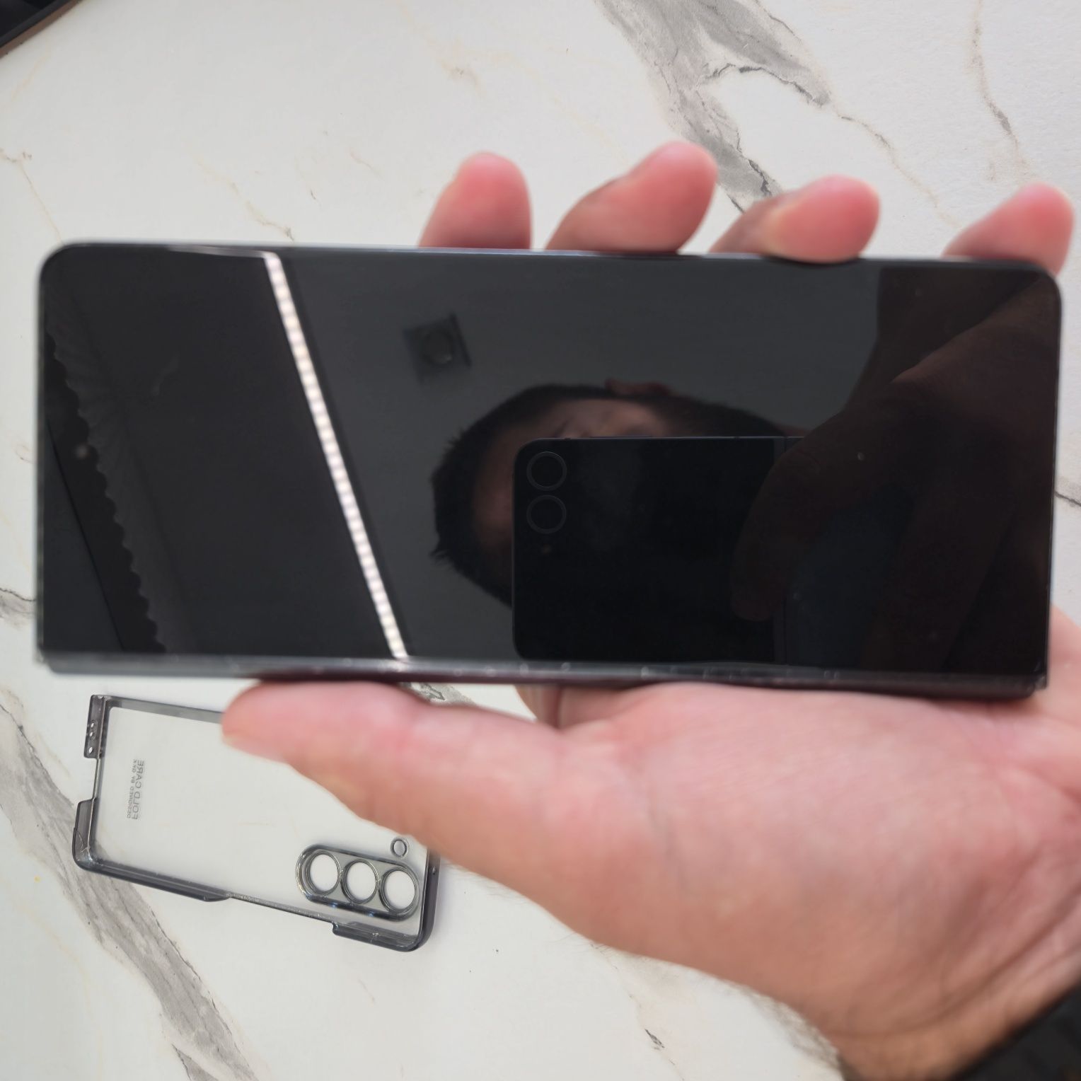 Samsung Z Fold 5 бартер за...