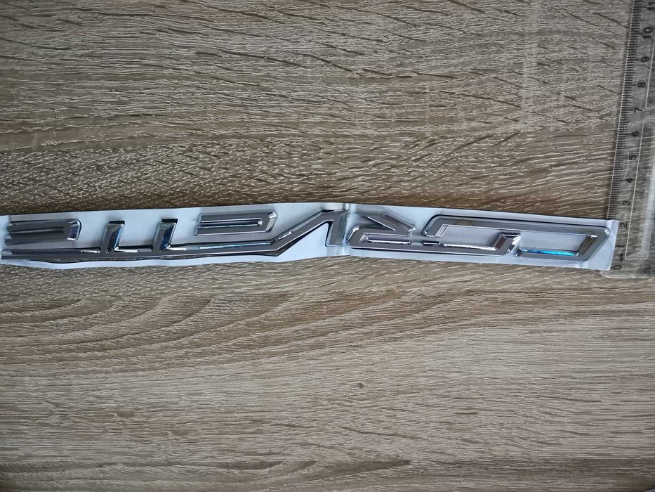 Chevrolet Corvette C7 Шевролет Корвет надпис емблема