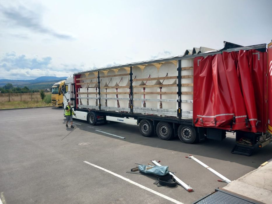 Trasport mărfuri inter și extern și mutari 
Trasportam marfa paletizat