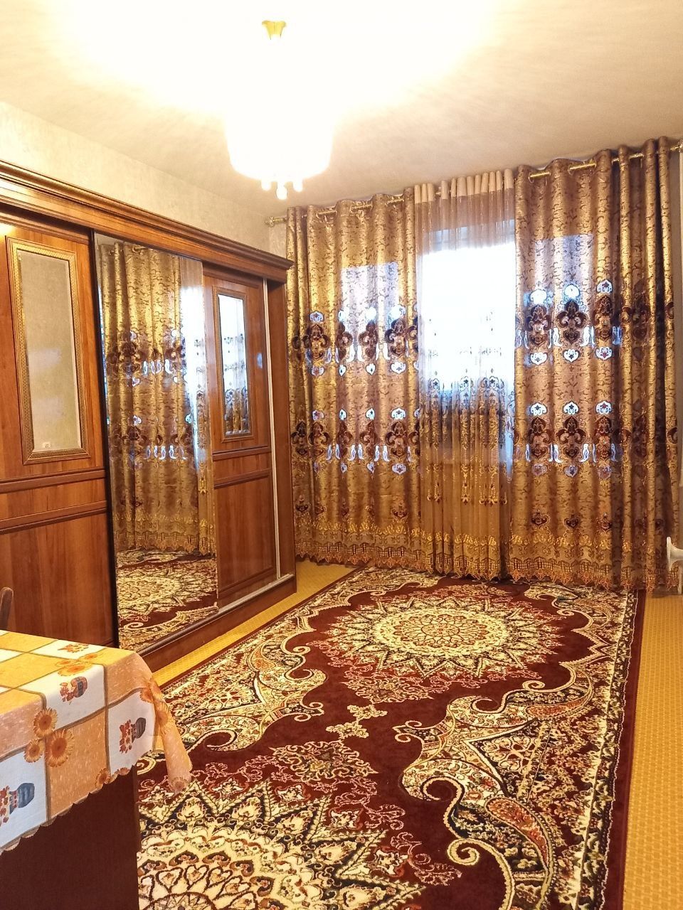 Navoiy shahrida 3 xonali kvartira ijaraga beriladi!