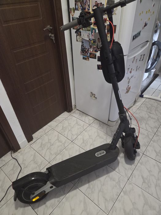 Xiaomi Electric Scooter 5 Pro ca noua