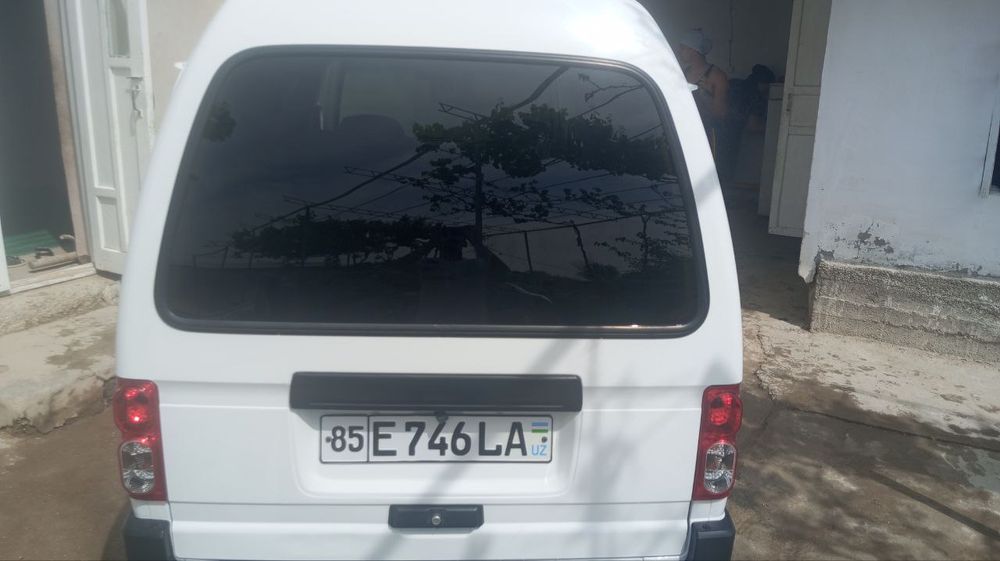 Мошин сотилади 2023 йли