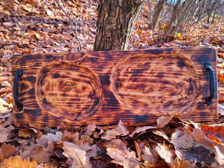 Platouri si tocătoare